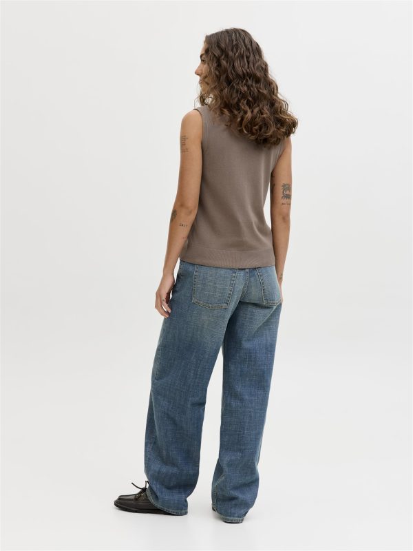JJXX-mouwloos-vest-JJXX-260127122214.jpg JJXX mouwloos vest