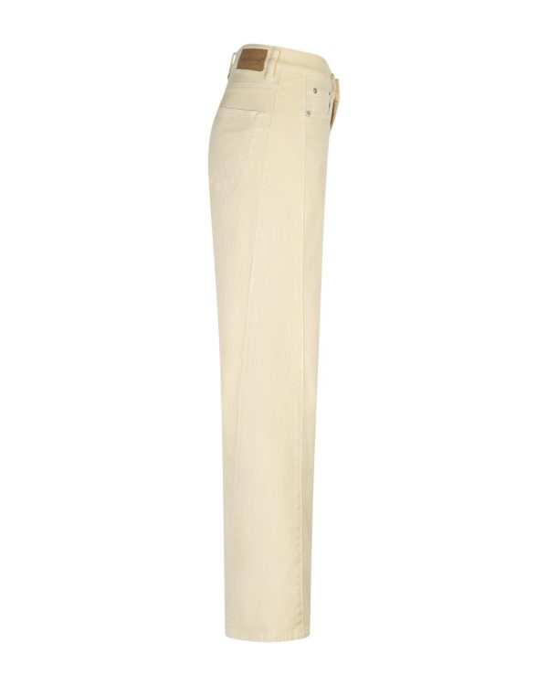 Red-Button-Claudette-Red-Button-260319182945.jpg Red Button Claudette