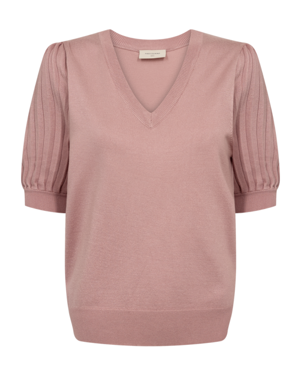 Freequent Pullover