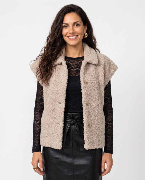 Geisha-mouwloos-vest-Geisha-261028114142.jpg Geisha mouwloos vest