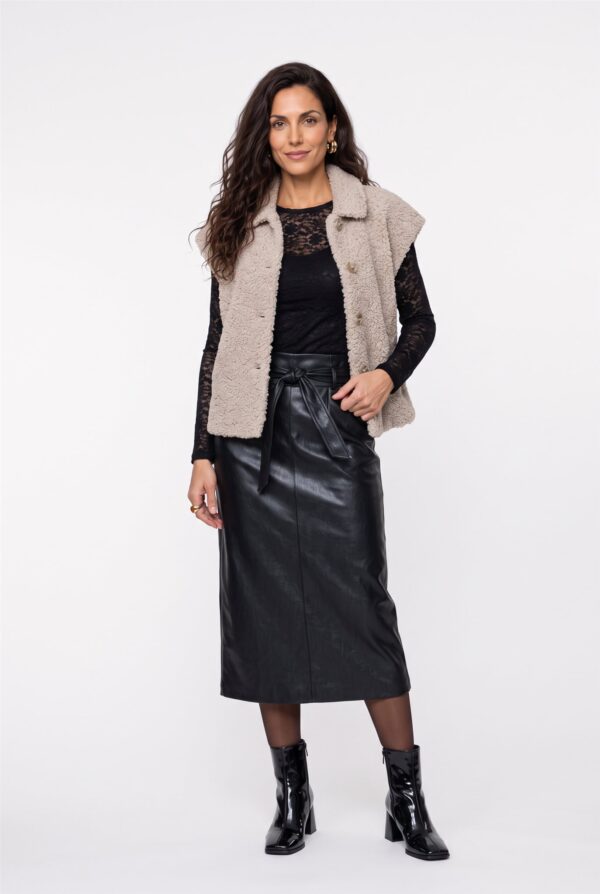 Geisha-mouwloos-vest-Geisha-261028114146.jpg Geisha mouwloos vest
